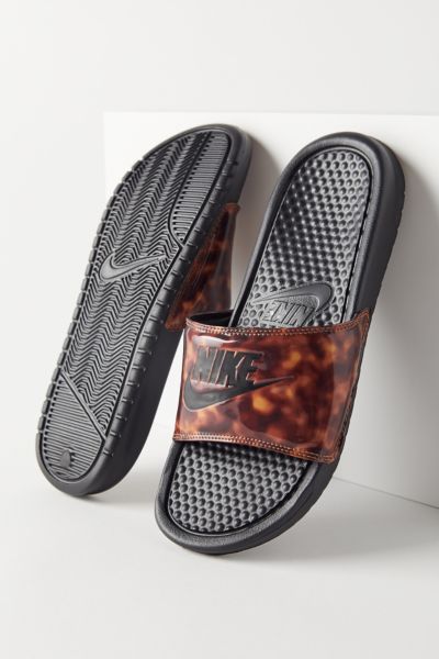 Nike Benassi Tortoise Slide Sandal 