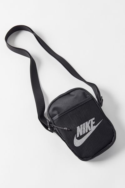 nike heritage small items bag