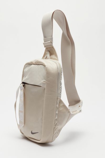 nike fanny pack urban outfitters