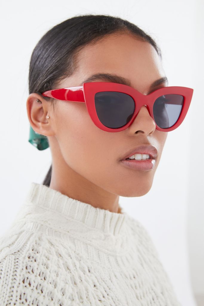 Sabrina Oversized Cat-Eye Sunglasses | Urban Outfitters