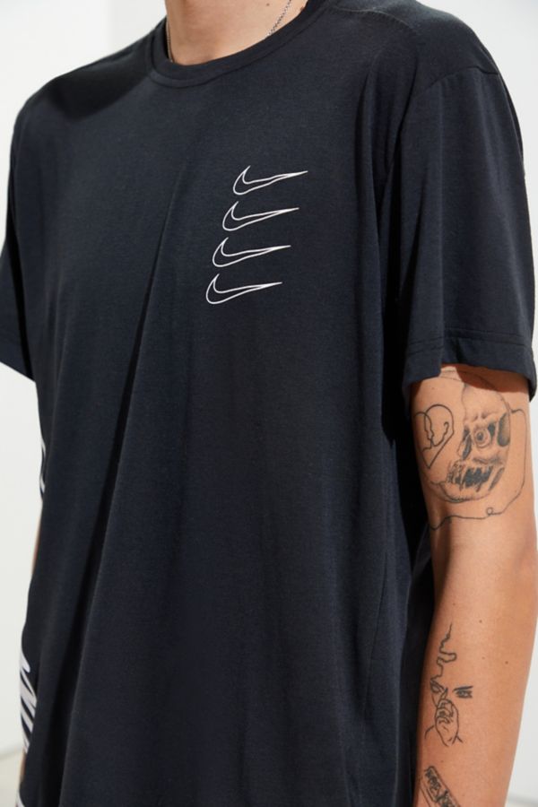 nike swoosh hoop tee