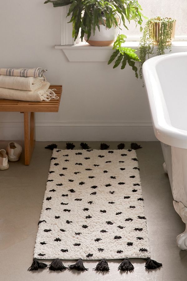 Slide View: 1: Dorit Shag Runner Bath Mat