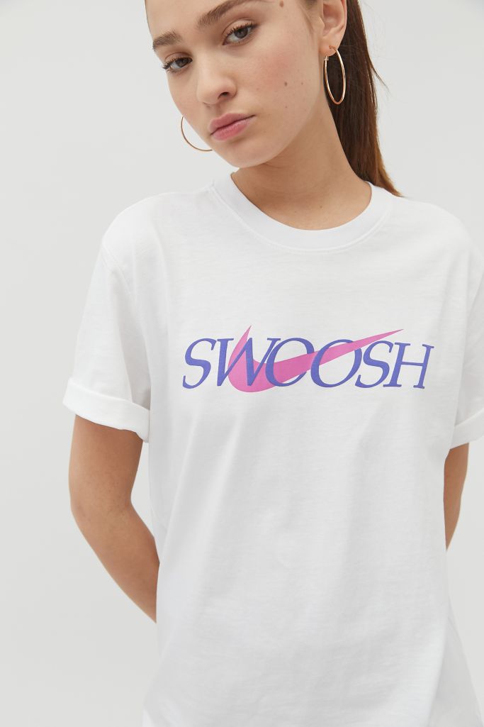 swoosh hoop tee