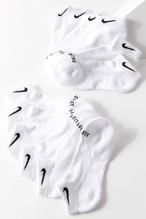 Nike Everyday Plus Cushion Quarter Sock 6-Pack | Urban Outfitters
