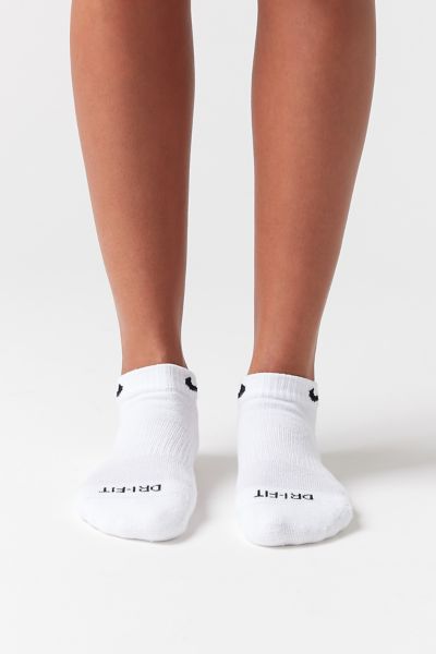 nike cotton cushion quarter socks