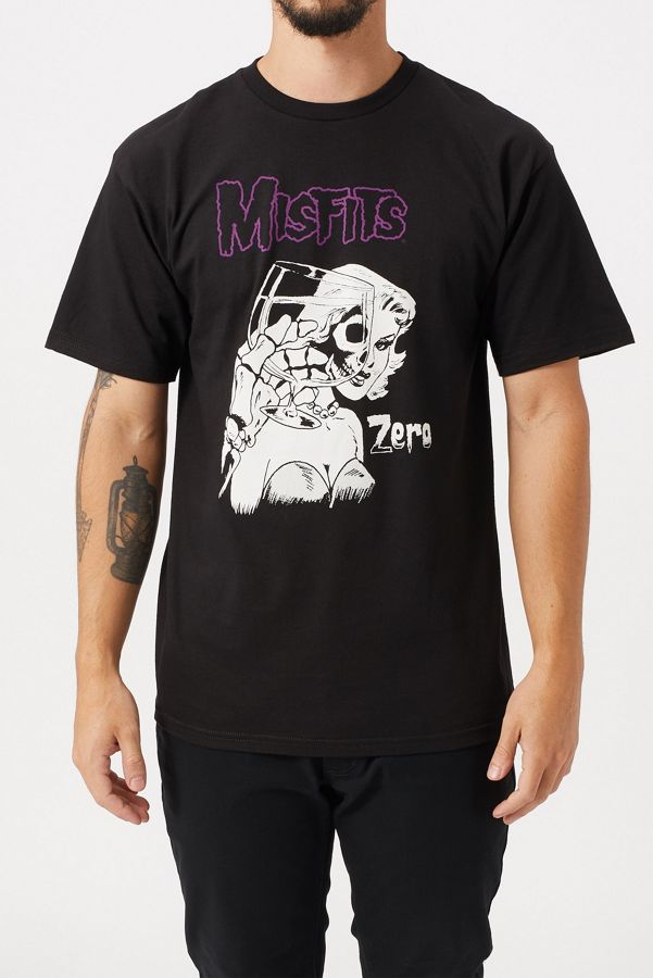 Zero x Misfit Die Die T-Shirt | Urban Outfitters