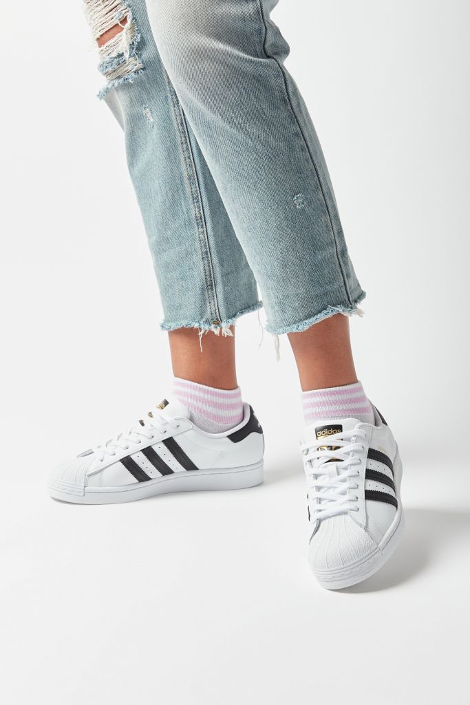 adidas Originals Superstar Sneaker | Urban Outfitters