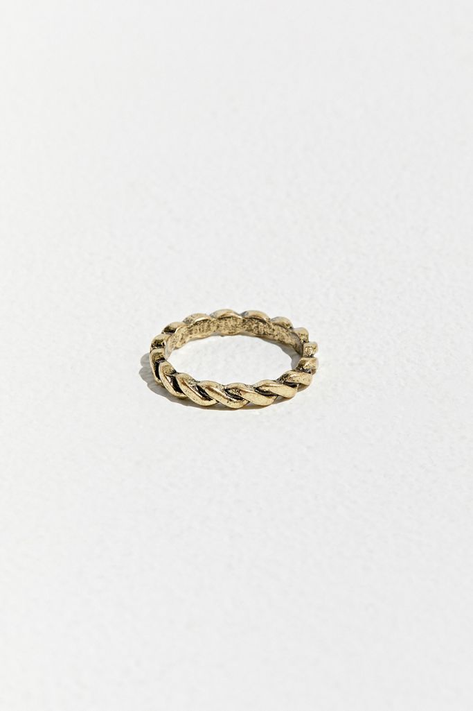 Twisted Ring Urban Outfitters