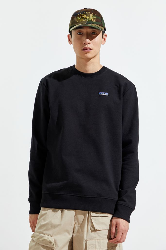 Patagonia P-6 Label Crew Neck Sweatshirt | Urban Outfitters