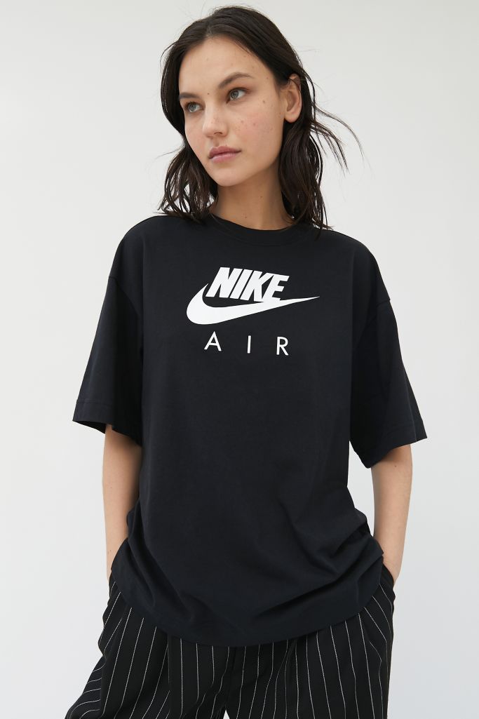 Nike Air Short Sleeve Tee | Urban Outfitters