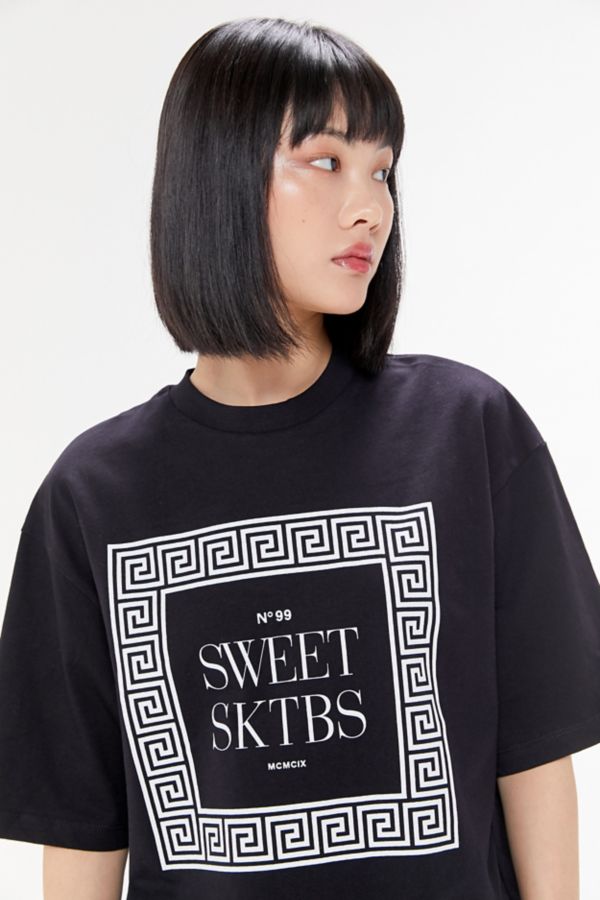 SWEET SKTBS ‘90s Logo Tee | Urban Outfitters