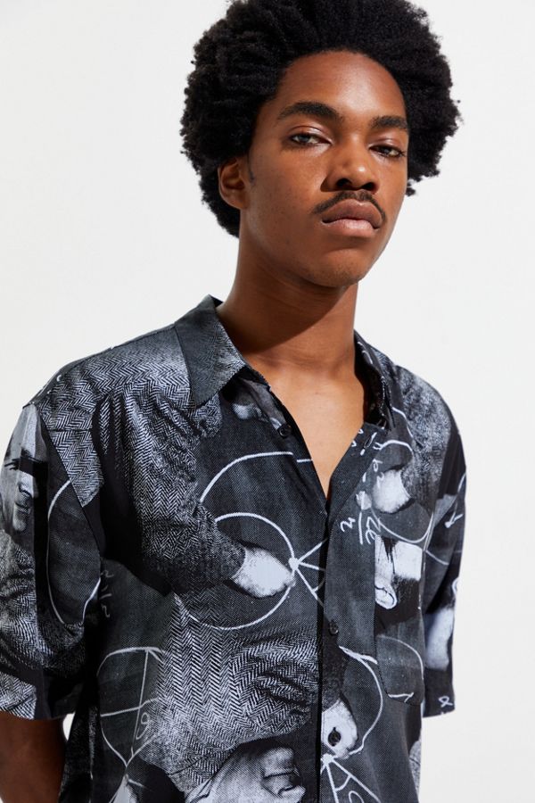 UO Math Man Duo Rayon Short Sleeve Button-Down Shirt | Urban Outfitters