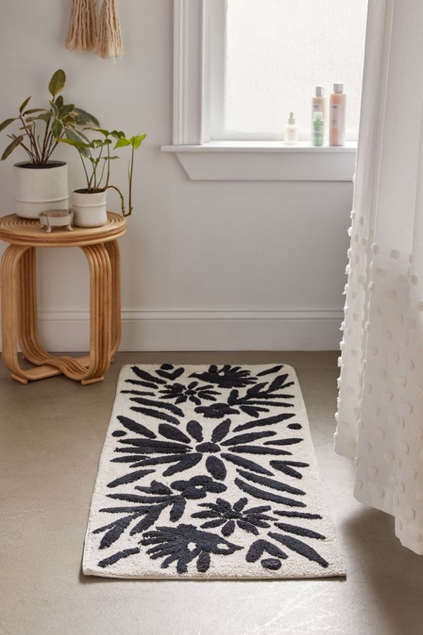 Slide View: 1: Anita Runner Bath Mat