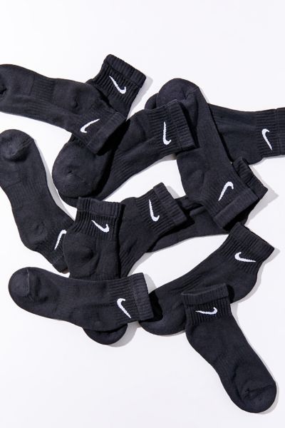 Nike Everyday Cushion Quarter Sock 6-Pack | Urban Outfitters