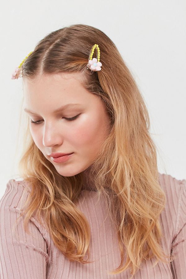 8 Other Reasons Flower Hair Clip Duo Urban Outfitters