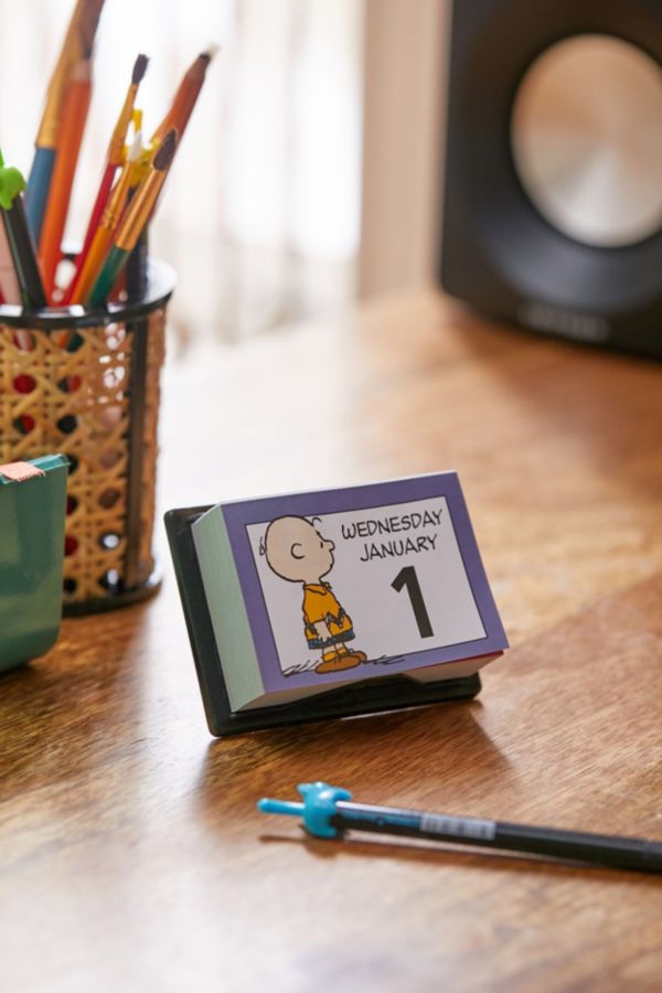 2020 Peanuts Mini 365 Day Desk Calendar Urban Outfitters