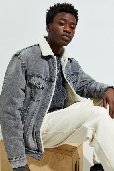 levis sherpa jacket urban outfitters