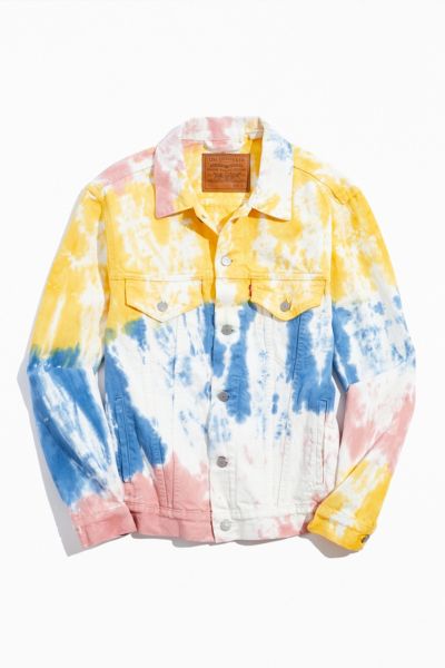 Levi’s Haight Surfer Tie-Dye Denim Trucker Jacket | Urban Outfitters