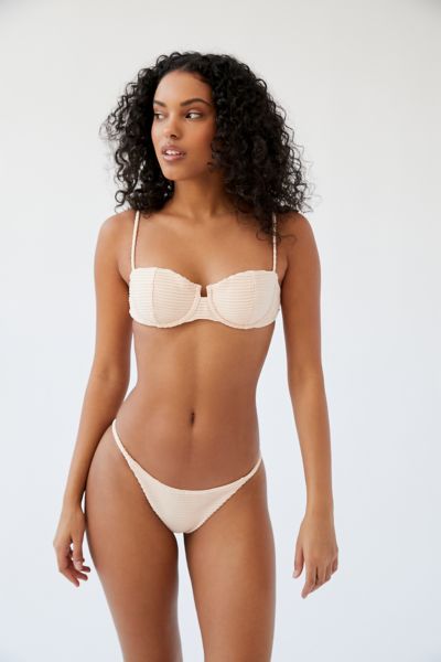 swim top with underwire