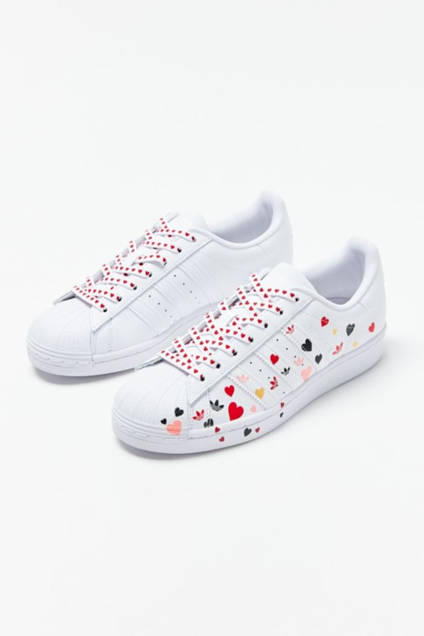 adidas Originals Superstar Valentine’s Day Sneaker Urban Outfitters