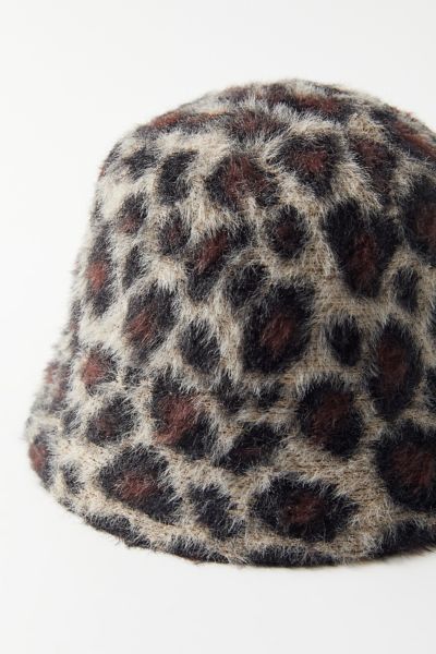 gia bucket hat