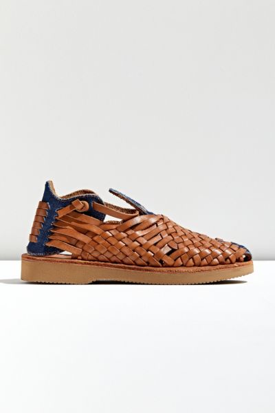 mens huarache sandals urban outfitters