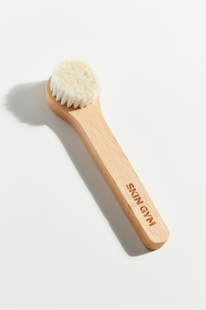 skin-gym-glowie-facial-dry-brush-urban-outfitters