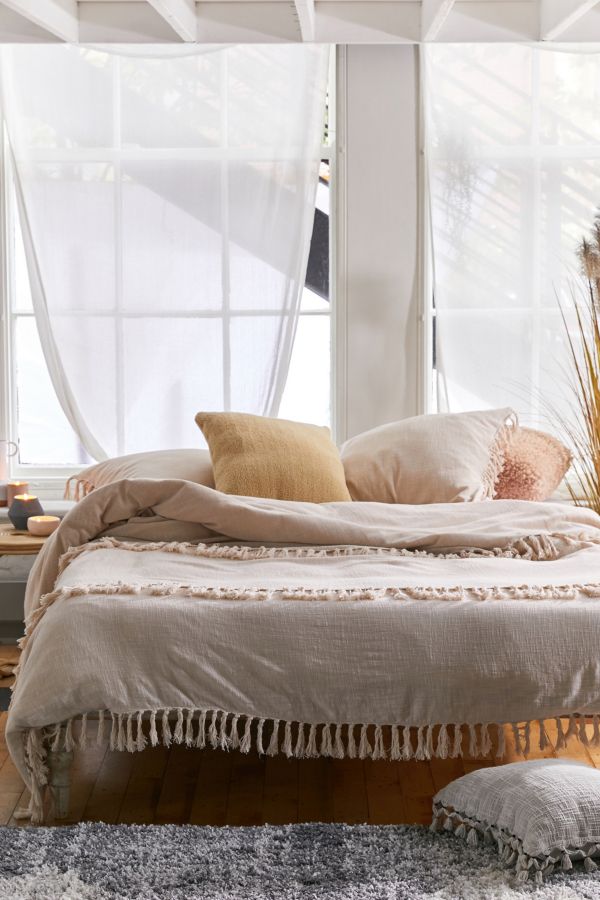 Luna Fringe Washed Slub Duvet Cover Urban Outfitters Canada