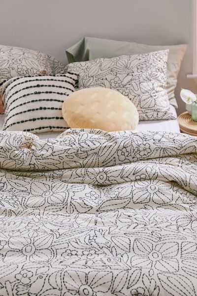 Floral Print Bedding Sheets Comforters Urban Outfitters