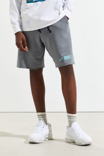 Nike Alumni Short | Urban Outfitters