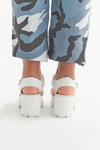 dioon platform sandal