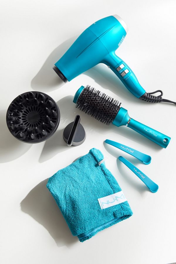 Nume Blowout Boutique Hair Styling Gift Set Urban Outfitters