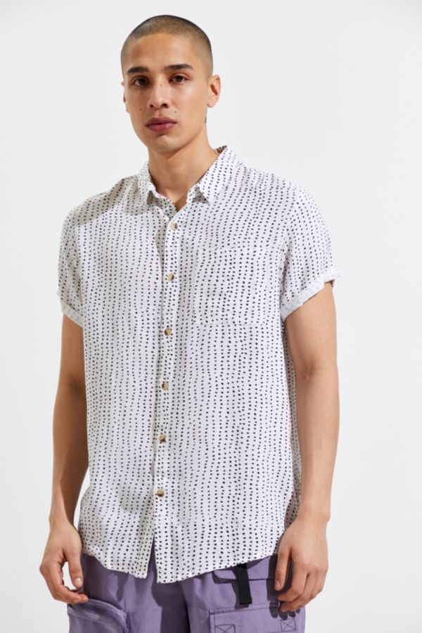 Rolla’s Bon Dot Stripe Short Sleeve Button-Down Shirt | Urban Outfitters