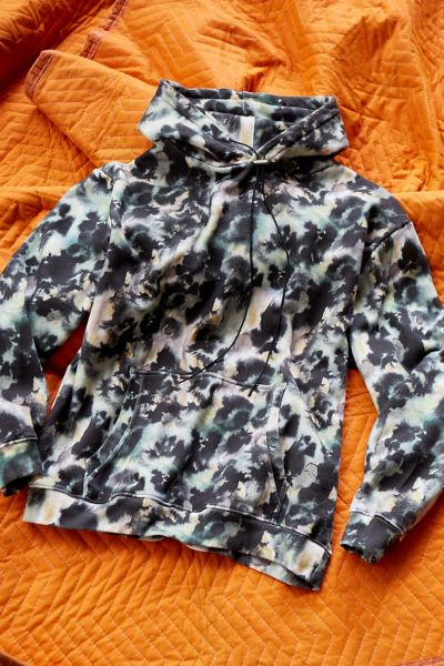 ZANEROBE Foliage Hoodie Sweatshirt | Urban Outfitters