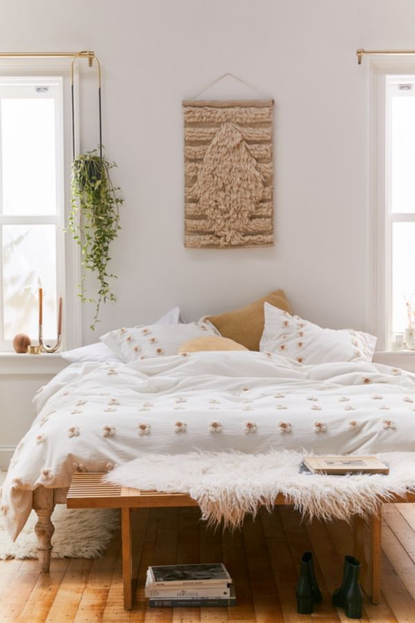 Madelie Tufted Duvet Cover Urban Outfitters Canada