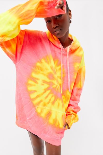 oversized tie dye sweatshirt