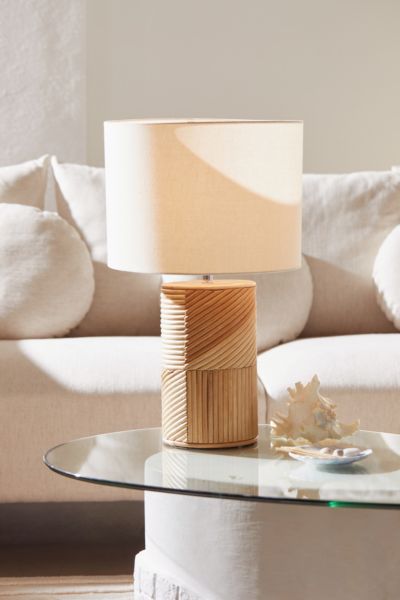 rattan table lamp