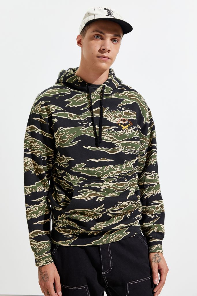 Dark Seas Justice Hoodie Sweatshirt | Urban Outfitters