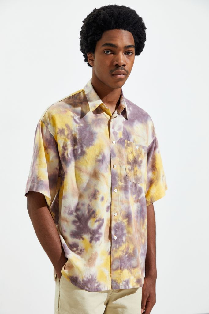 Used Future Tie-Dye Short Sleeve Button-Down Shirt | Urban Outfitters
