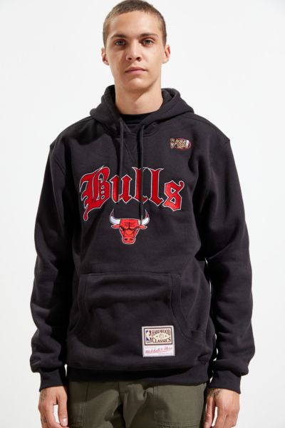 chicago bulls hoodie mitchell and ness