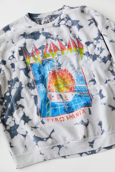 def leppard sweatshirt