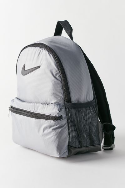 nike jdi mini backpack