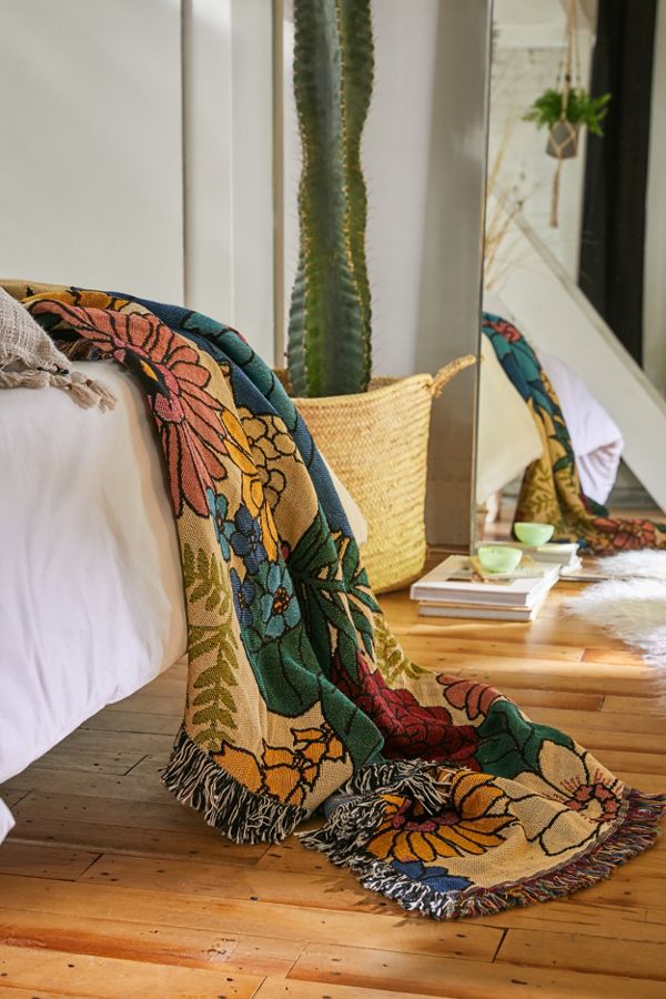 Slide View: 2: Valley Cruise Press Bloom Woven Throw Blanket