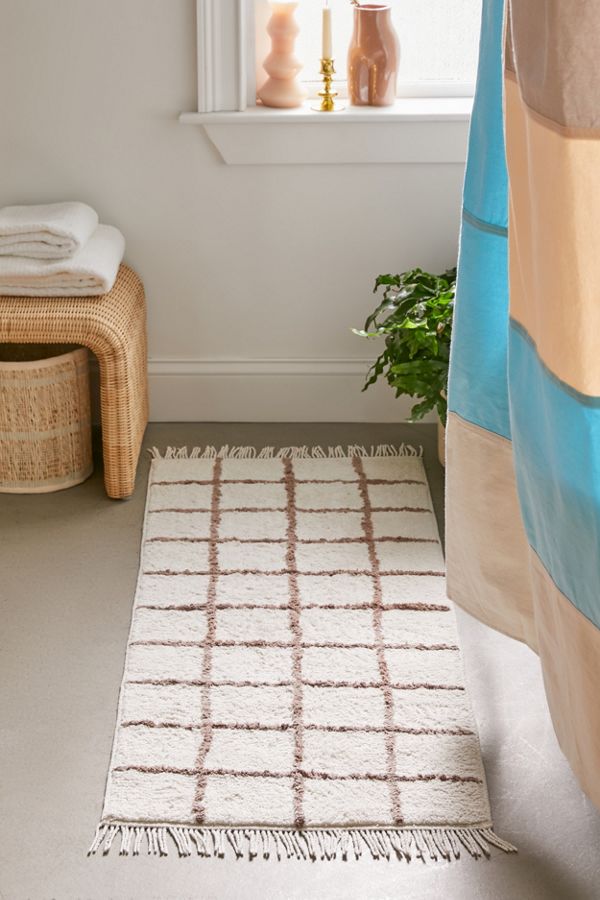 Slide View: 2: Wonky Grid Runner Bath Mat