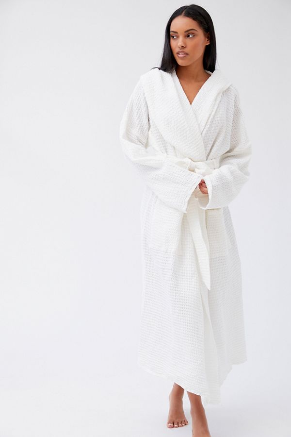 Slide View: 3: MagicLinen Waffle Bathrobe