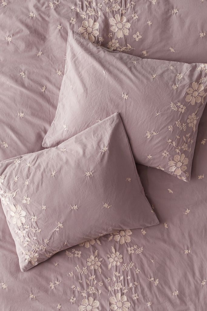 Samantha Embroidered Floral Sham Set Urban Outfitters