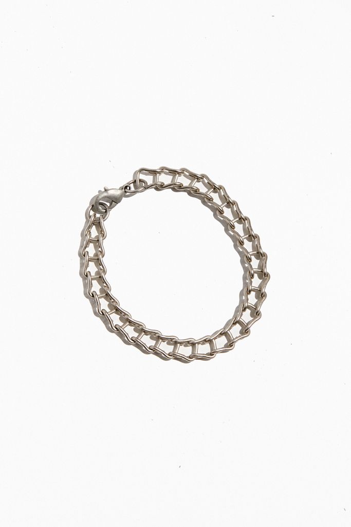 UO Locking Link Bracelet Urban Outfitters