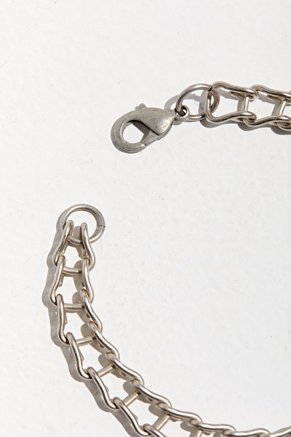 UO Locking Link Bracelet Urban Outfitters Canada