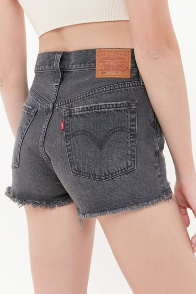 levi's mid rise denim shorts