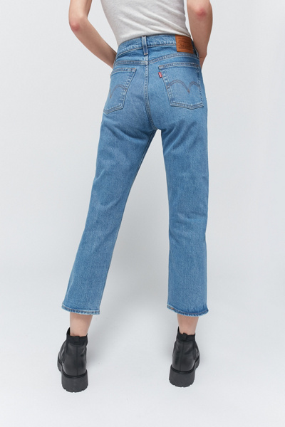 levi's wedgie urban outfitters